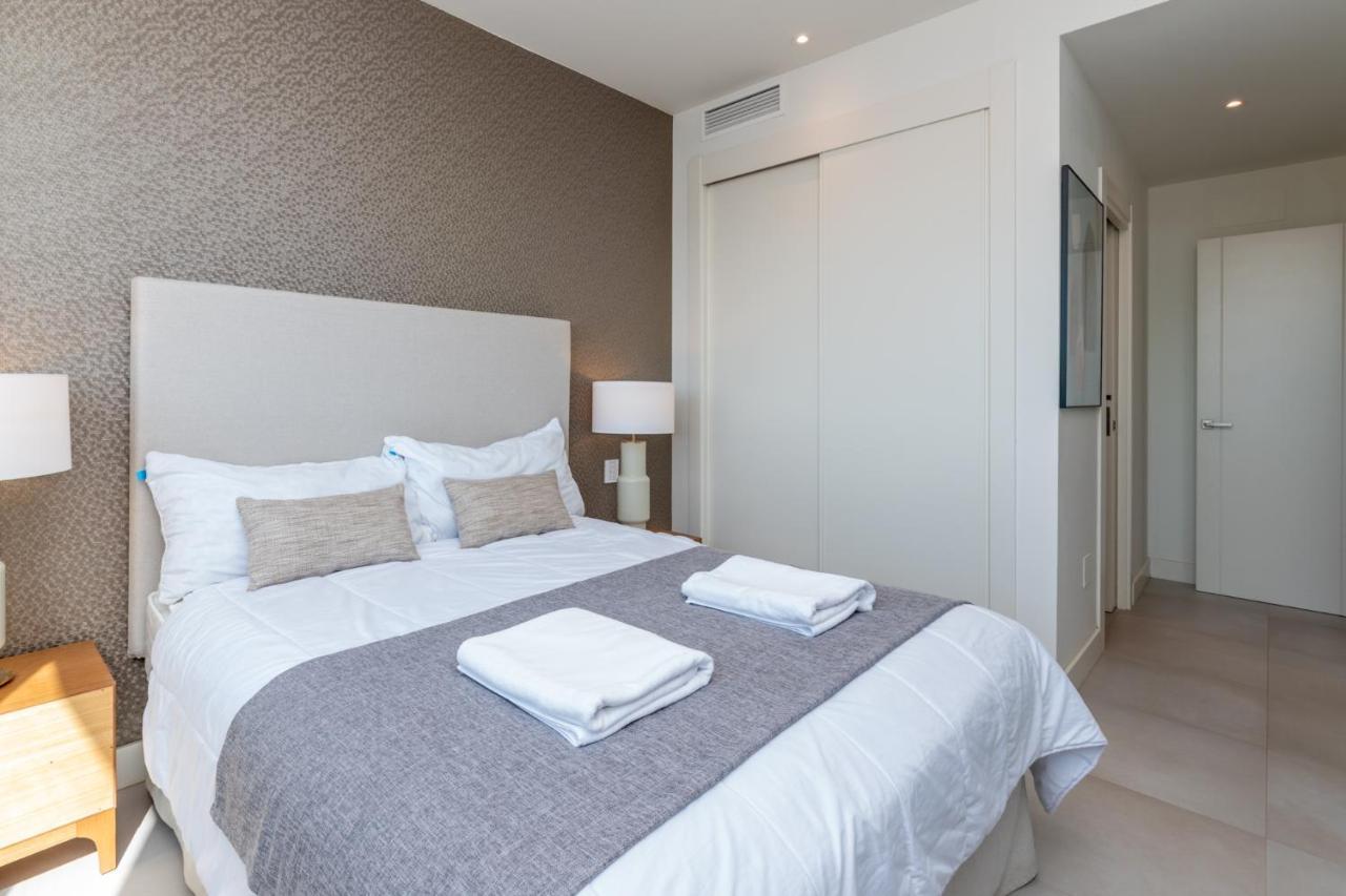 2Br Luxury - Santa Barbara Heights, Good Wifi & Ac Apartment La Cala De Mijas Bagian luar foto